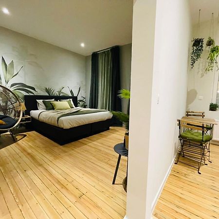 Appartement Exotique Avec Bain Balneo เลียจ ภายนอก รูปภาพ